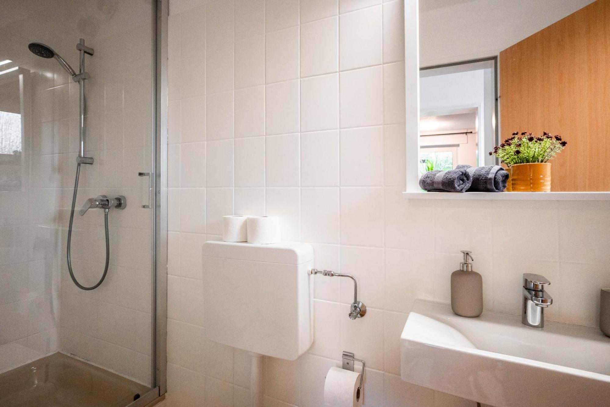 Apartment Ostersiek- Privater Eingang Mit Eigener Terrasse Bad Salzuflen Exterior foto